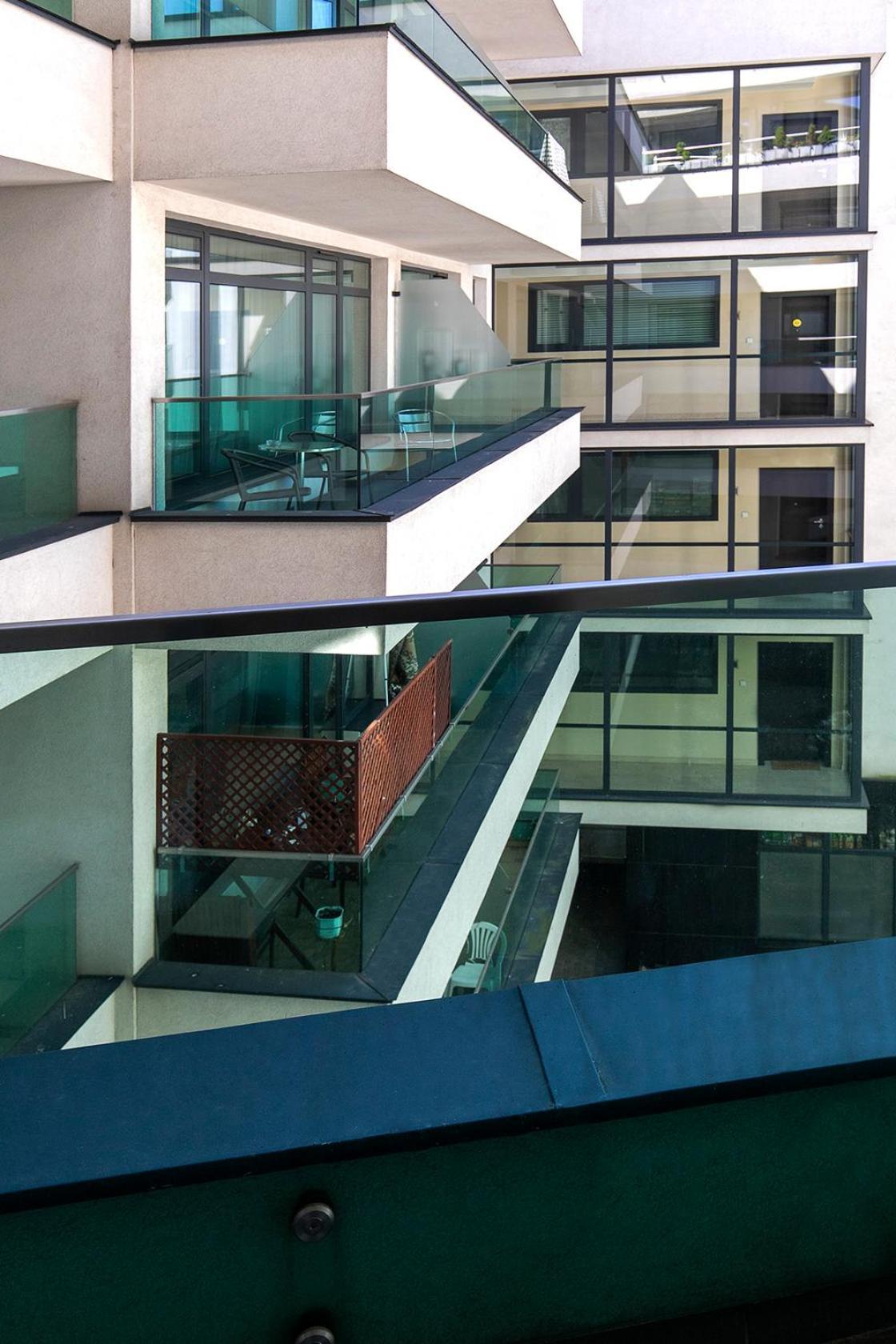 Apartamenty Lucky 13 クラクフ エクステリア 写真