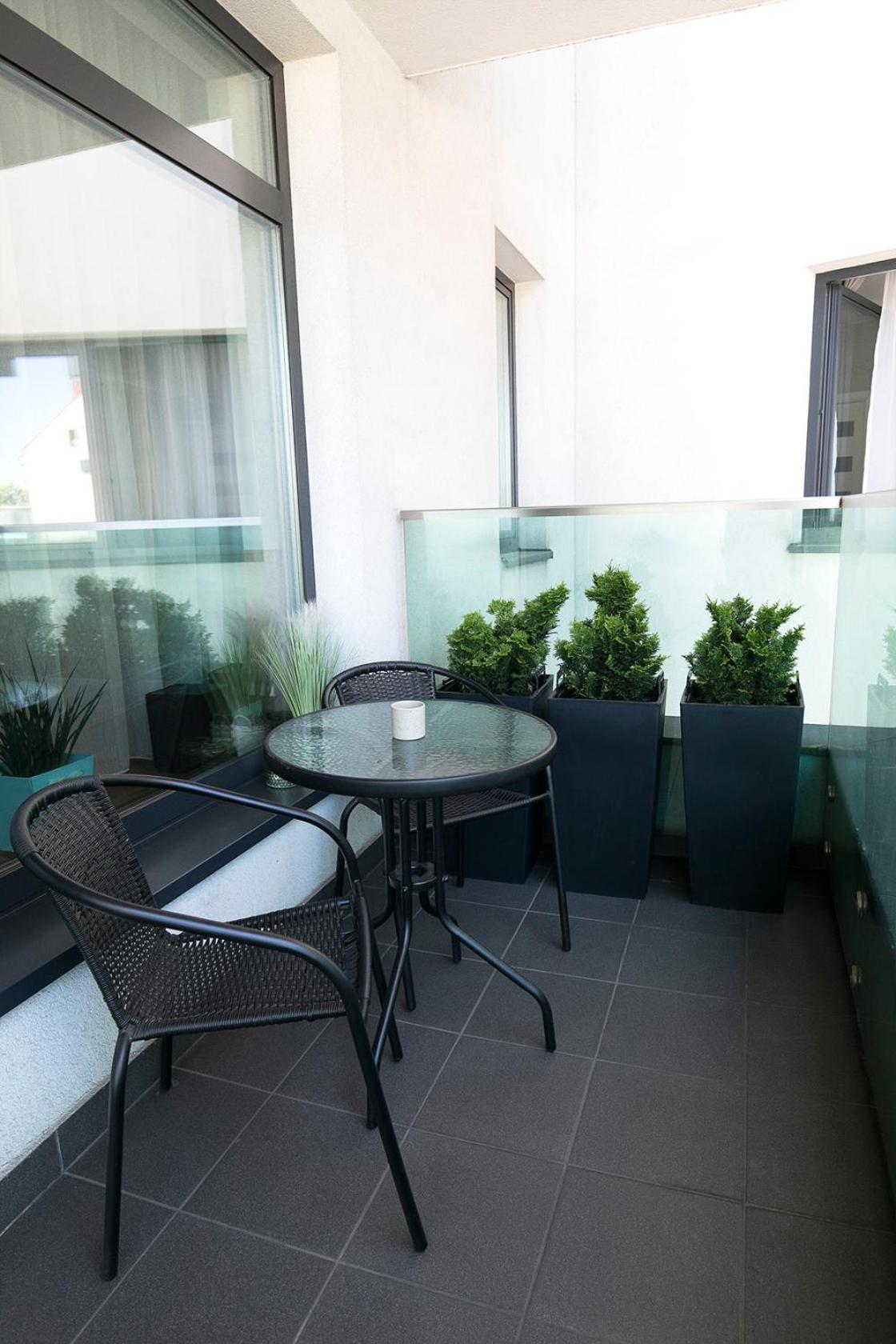 Apartamenty Lucky 13 クラクフ エクステリア 写真
